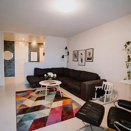 شقة Modern Family Apt With Balcony, Free Parking, Wifi & Ac لابينرانتا
